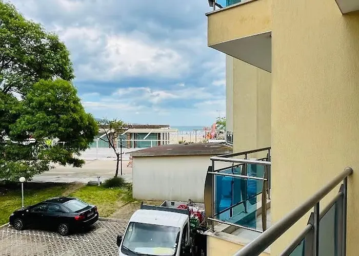 Apartment Kaya Atelie 1 Sunny Slantschew brjag